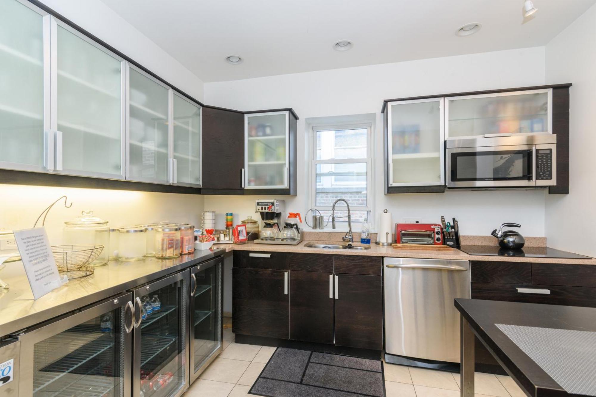 House 5863- Chicago'S Premier Bed And Breakfast Extérieur photo