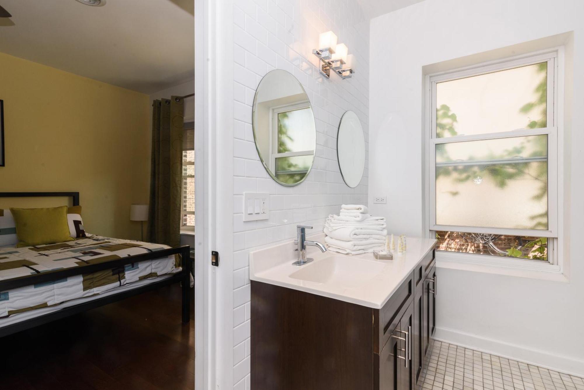 House 5863- Chicago'S Premier Bed And Breakfast Chambre photo